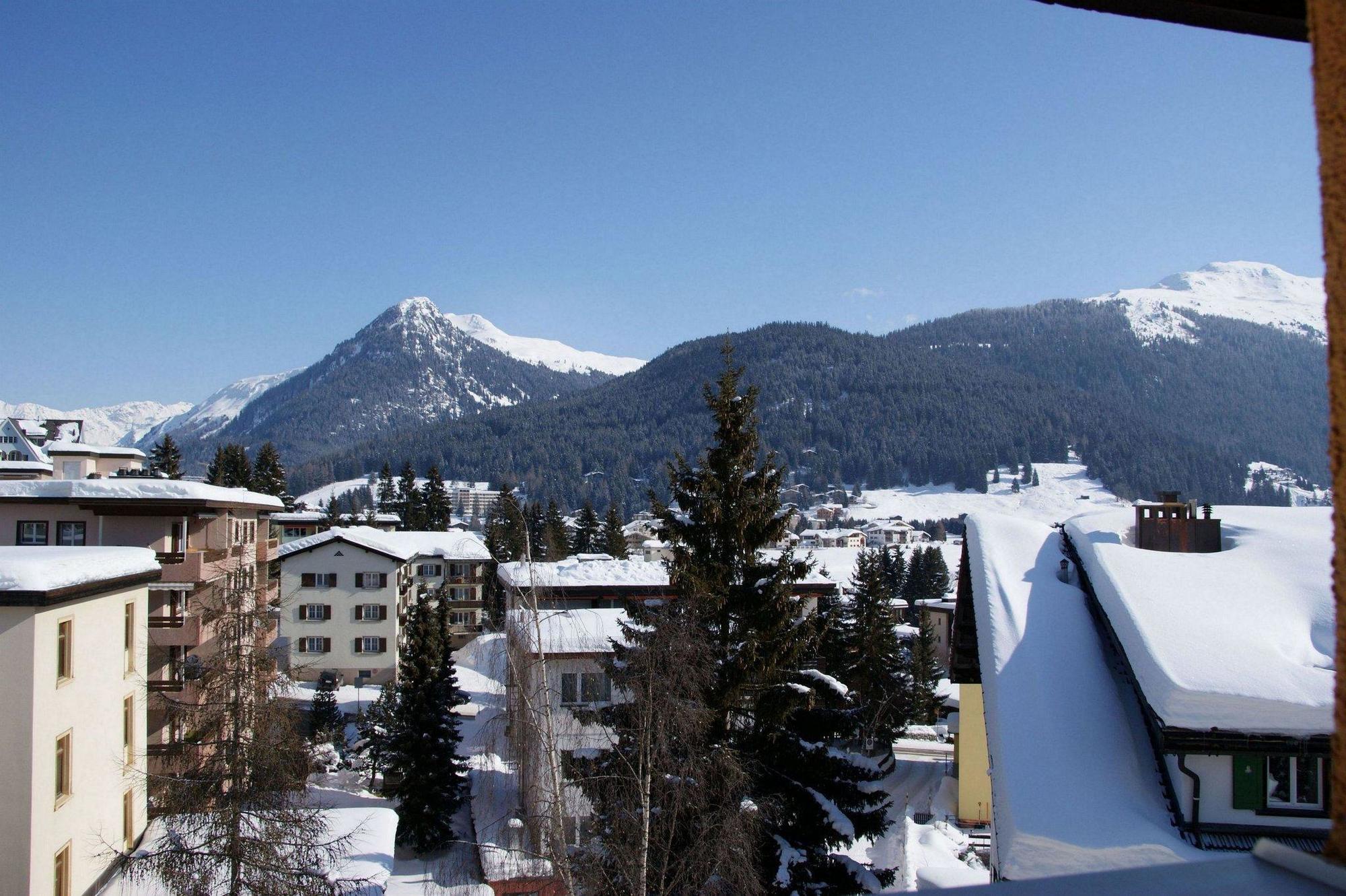 Casanna Hotel Davos City Center Luaran gambar